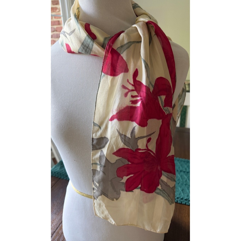 Vintage Red Lily Floral Striped Oblong Scarf Made in Italy Cream Grey Polyester